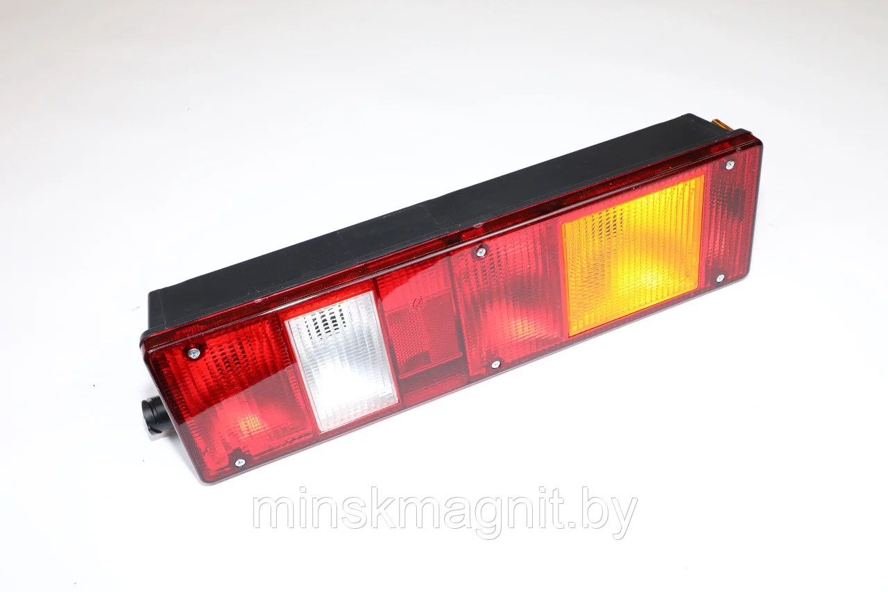 Фонарь задний 7462.3716